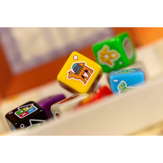 Conținutul jocului de societate 7 Wonders Dice
