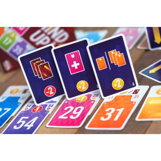 Cărțile jocului de societate Mind Up!