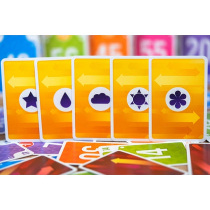 Cărțile jocului de societate Mind Up!