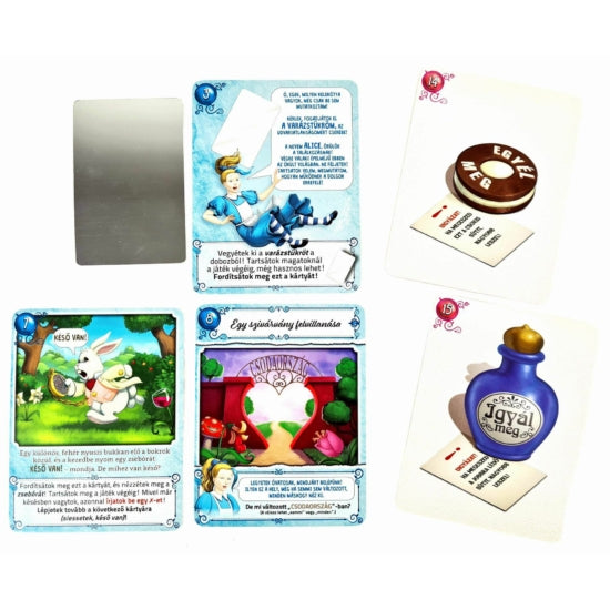 Cărțile jocului de societate Deckscape: In Wonderland